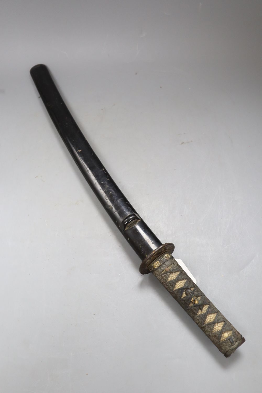 A Japanese tanto with gold damascened iron tsuba and mounts, overall length 60cm